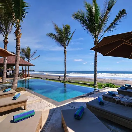 Wide Sands Beach Retreat