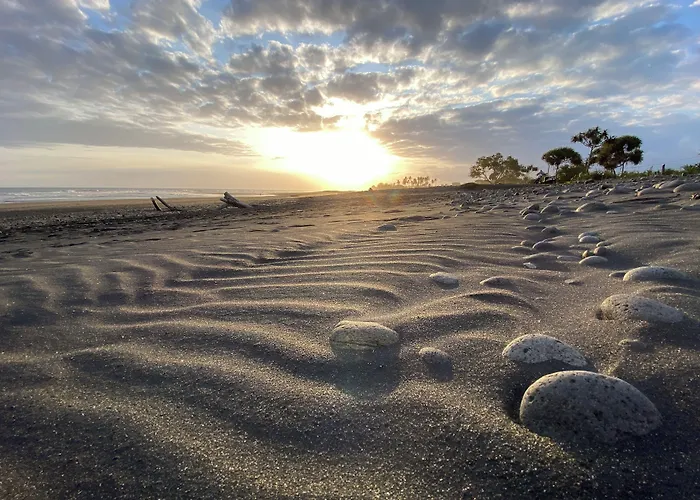 Wide Sands Retreat